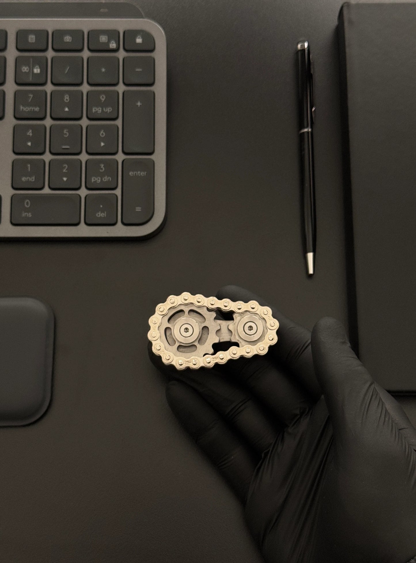Gear Chain Spinner – Fidget Tool for Adults | Precision-Engineered Stress Relief Device - EDC