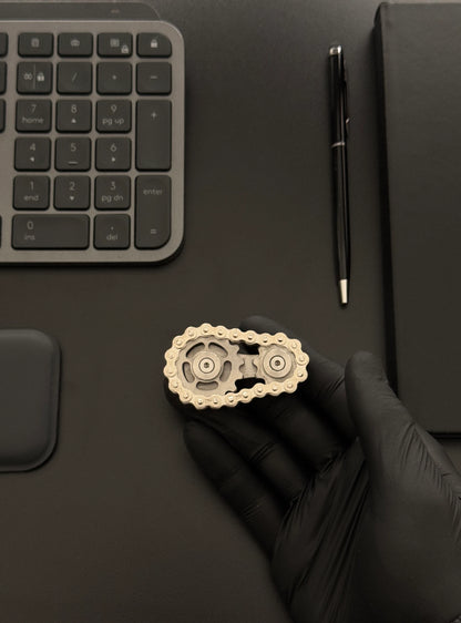 Gear Chain Spinner – Fidget Tool for Adults | Precision-Engineered Stress Relief Device - EDC