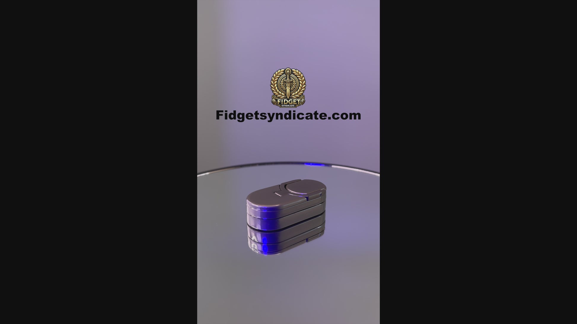 360-degree video view of the coin slider fidget toy demonstrating its smooth sliding mechanism.​

